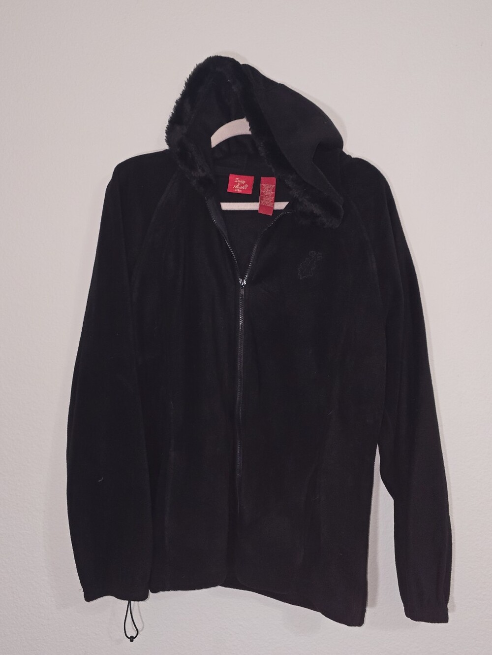 Cozy Black Zip-Up Hoodie with Faux-Fur Trim